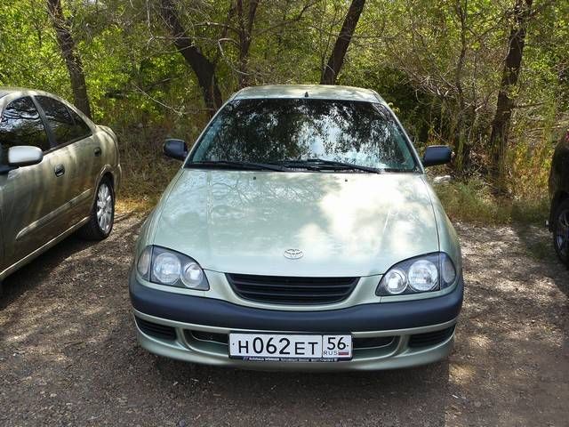 1998 Toyota Avensis