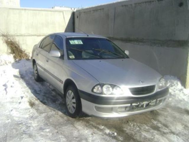 1998 Toyota Avensis