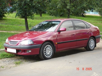 1999 Toyota Avensis