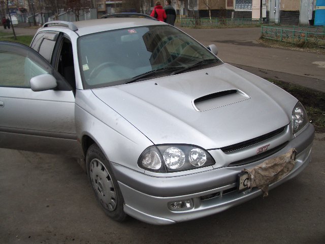 1999 Toyota Avensis