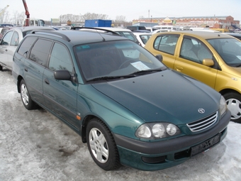 1999 Toyota Avensis