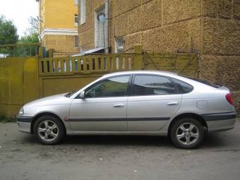 1999 Toyota Avensis