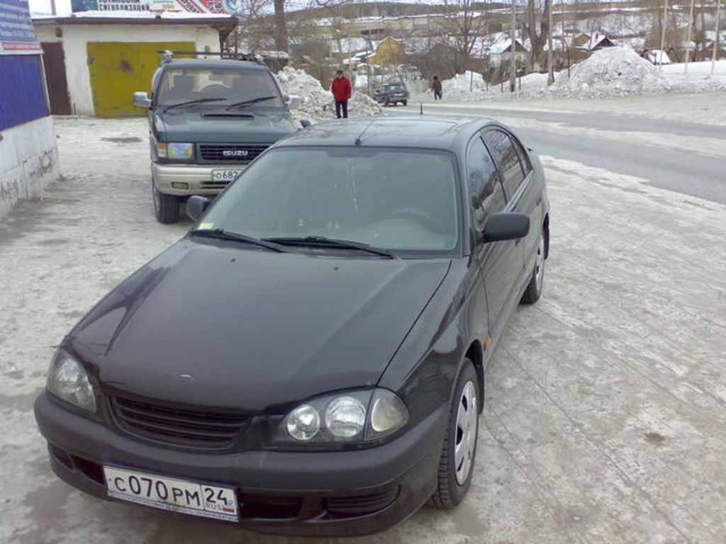 1999 Toyota Avensis