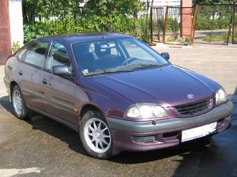 1999 Toyota Avensis