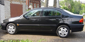 2000 Toyota Avensis For Sale
