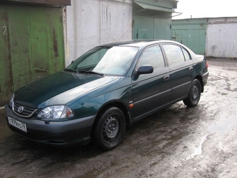 2001 Toyota Avensis