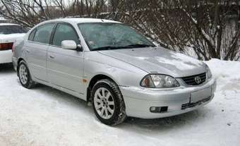 2001 Toyota Avensis