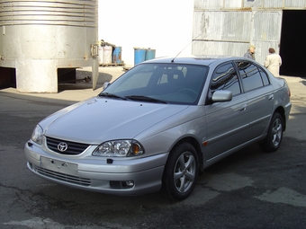 2002 Toyota Avensis