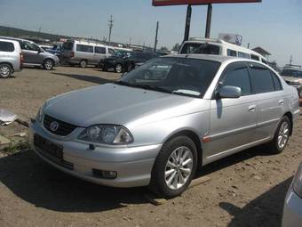 2002 Toyota Avensis Pictures