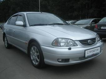2002 Toyota Avensis Pictures