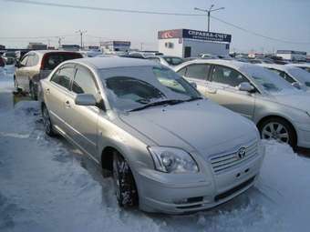 2003 Toyota Avensis