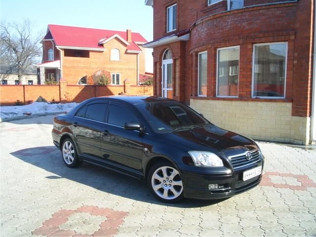 2003 Toyota Avensis