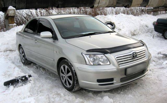 2003 Toyota Avensis