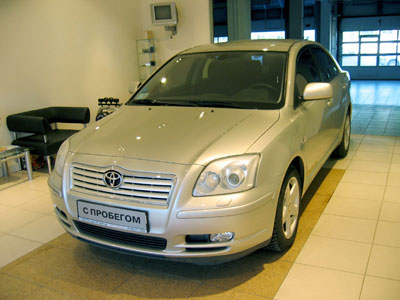 2003 Toyota Avensis