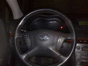 2003 Toyota Avensis Pictures