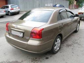 2003 Toyota Avensis Pictures