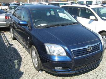 2003 Toyota Avensis Pictures