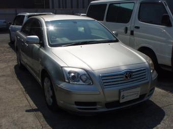 2003 Toyota Avensis Pictures