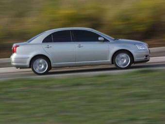 2003 Toyota Avensis Wallpapers