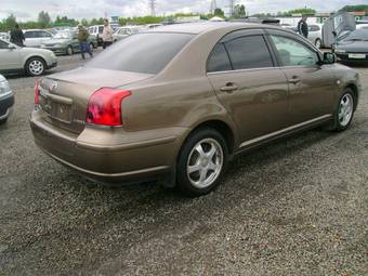 2003 Toyota Avensis Pictures