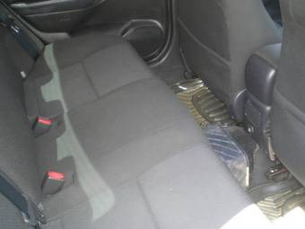 2003 Toyota Avensis Images