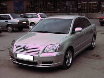 2003 Toyota Avensis Photos