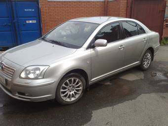 2003 Toyota Avensis Photos