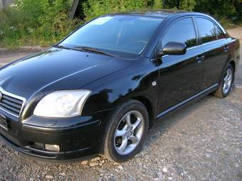 2003 Toyota Avensis Photos