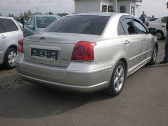 2003 Toyota Avensis Pictures