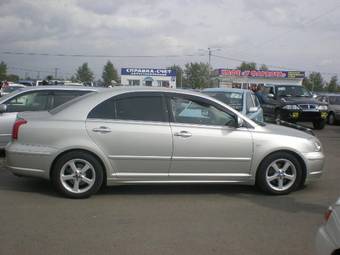 2003 Toyota Avensis Pictures