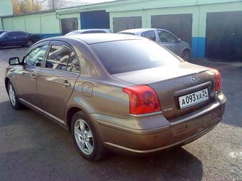 2003 Toyota Avensis Pictures