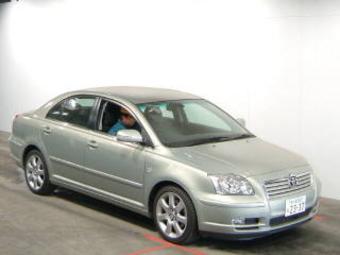 2004 Toyota Avensis