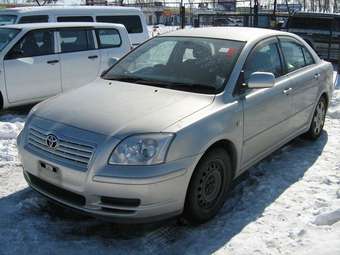 2004 Avensis