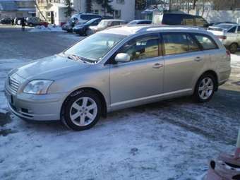 2004 Toyota Avensis