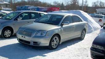 2004 Toyota Avensis