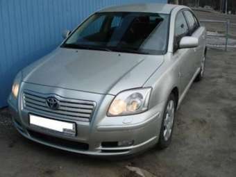 2004 Toyota Avensis