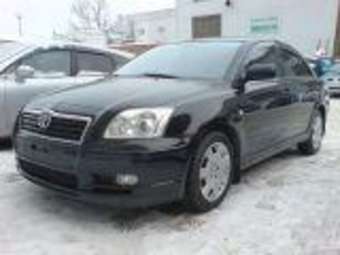 2004 Toyota Avensis
