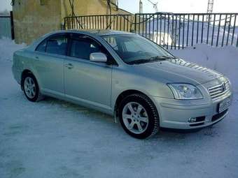 2004 Toyota Avensis