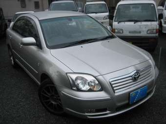 2004 Toyota Avensis