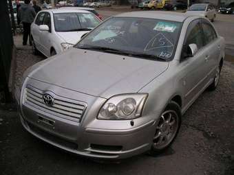 2004 Toyota Avensis