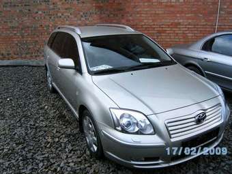 2004 Toyota Avensis