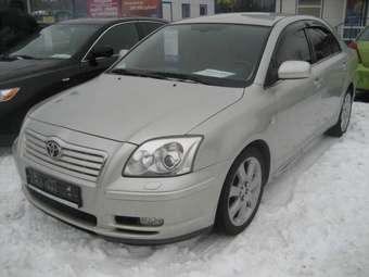 2004 Toyota Avensis