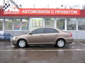 2004 Toyota Avensis