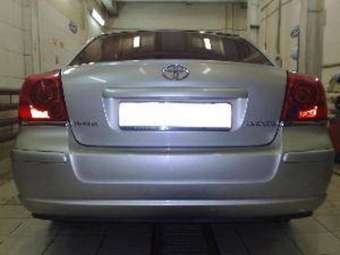 2004 Avensis