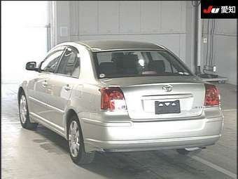 2004 Toyota Avensis Pictures