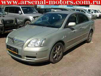 2004 Toyota Avensis Images