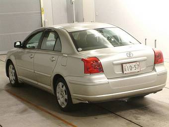 2004 Toyota Avensis Pictures
