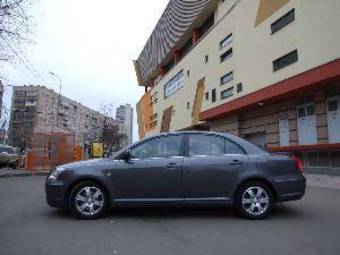 2004 Toyota Avensis Photos