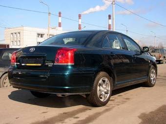 2004 Toyota Avensis Pictures