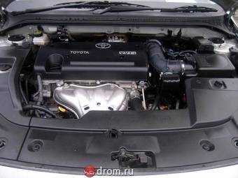 2004 Toyota Avensis Photos